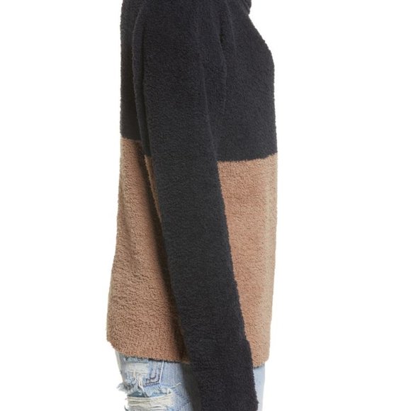 Thread & Supply Medium Cozy Colorblock Turtleneck Sweater Black Mocha - Picture 2 of 6